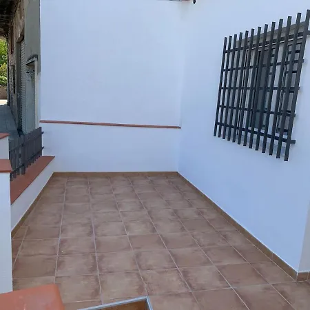 Apartamento En Granada Con Facil Aparcamiento En La Zona Holiday home *