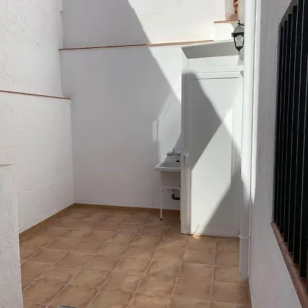 Apartamento En Granada Con Facil Aparcamiento En La Zona Granada
